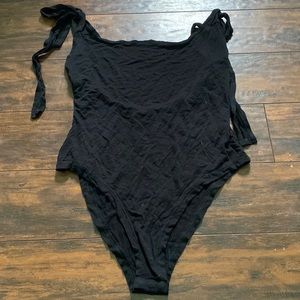 SHEIN black body suit